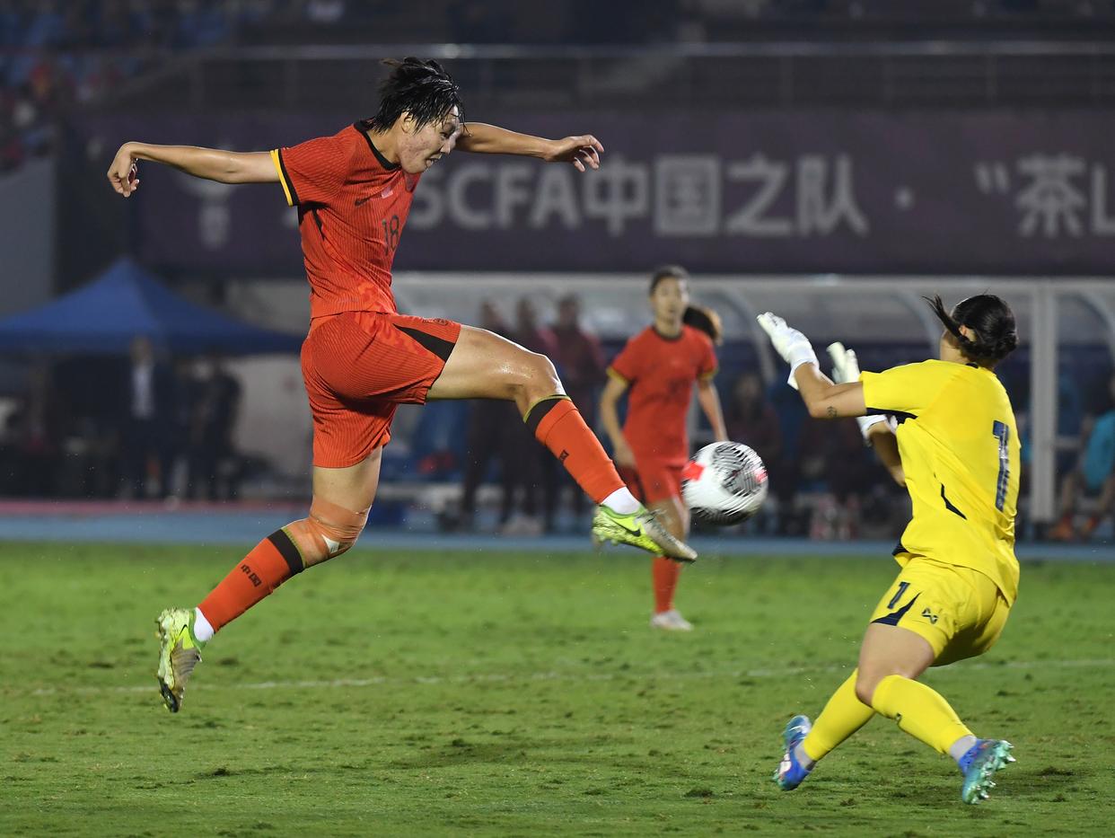 包含亚洲女足赛场火爆开赛,中国代表意气风发的词条 包含亚洲女足赛场火爆开赛,中国代表意气风发的词条