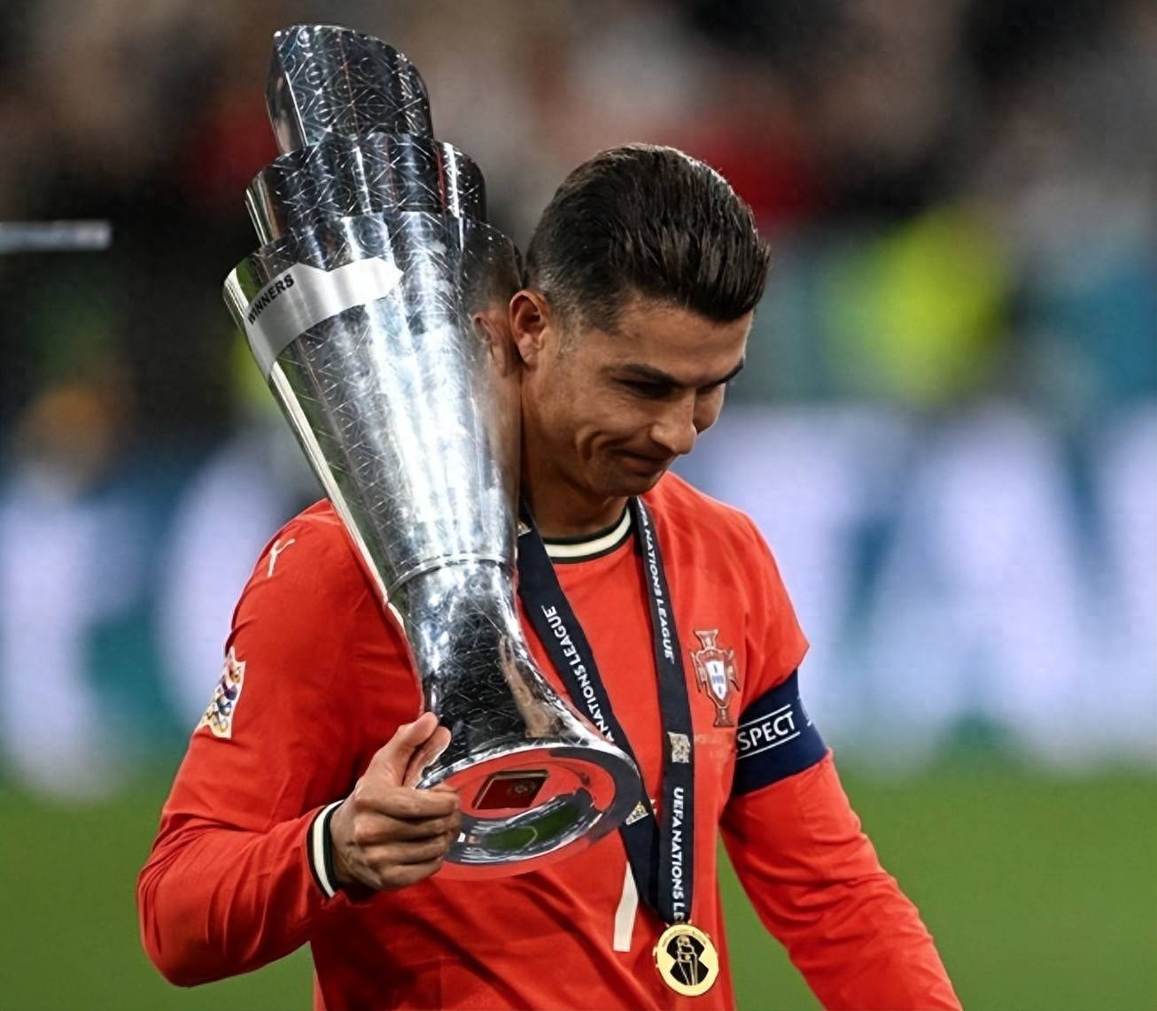 包含欧国联比赛精彩开赛,球队全力以赴拼搏一线胜利的词条 包含欧国联比赛精彩开赛,球队全力以赴拼搏一线胜利的词条