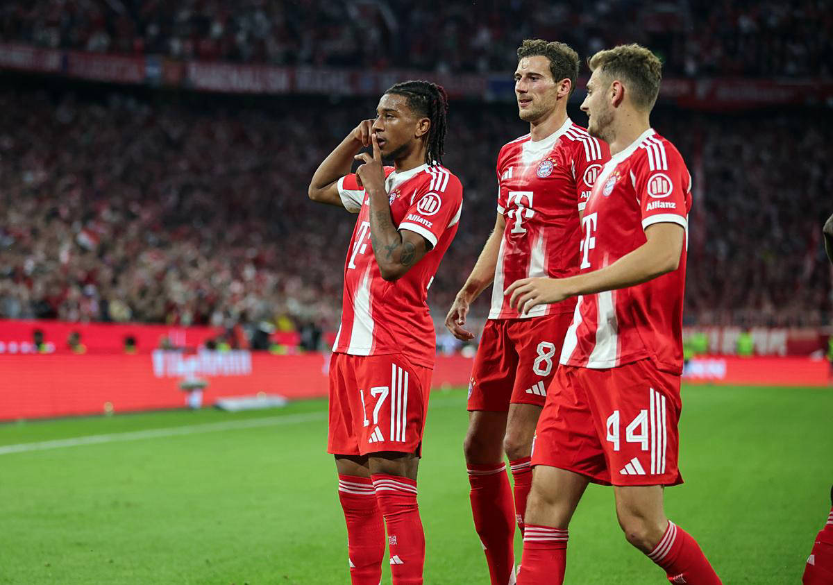 aoa体育馆-包含拜仁慕尼黑客场艰难胜利，巨人重现巅峰的词条