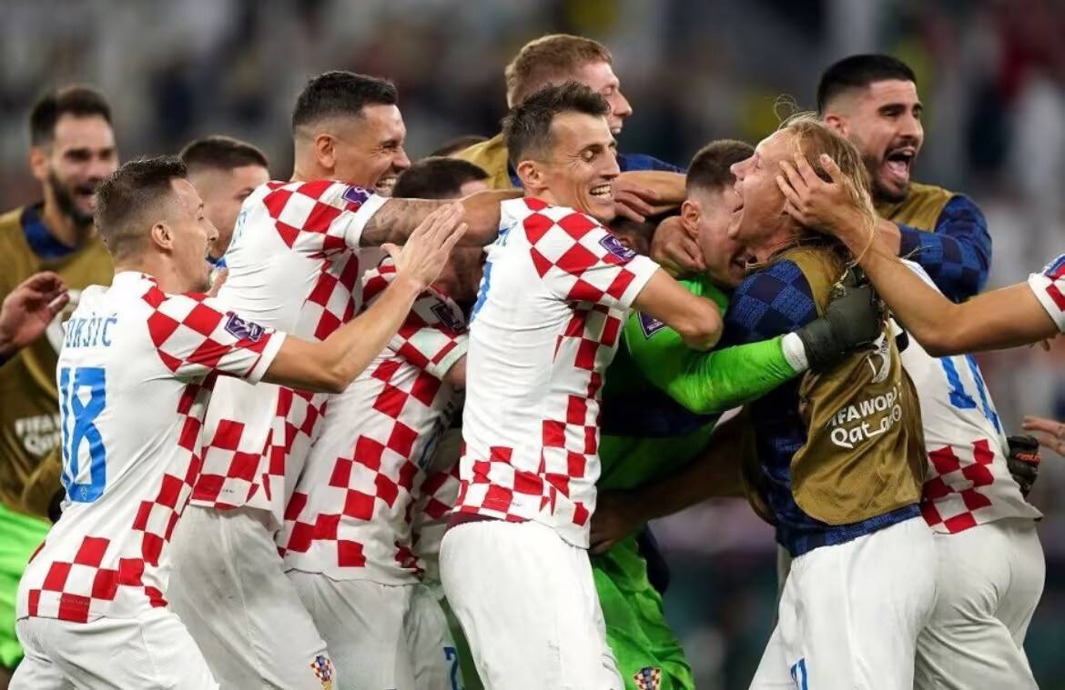 aoa体育馆-波兰迎战芬兰，双方实力均衡胜负难测的简单介绍