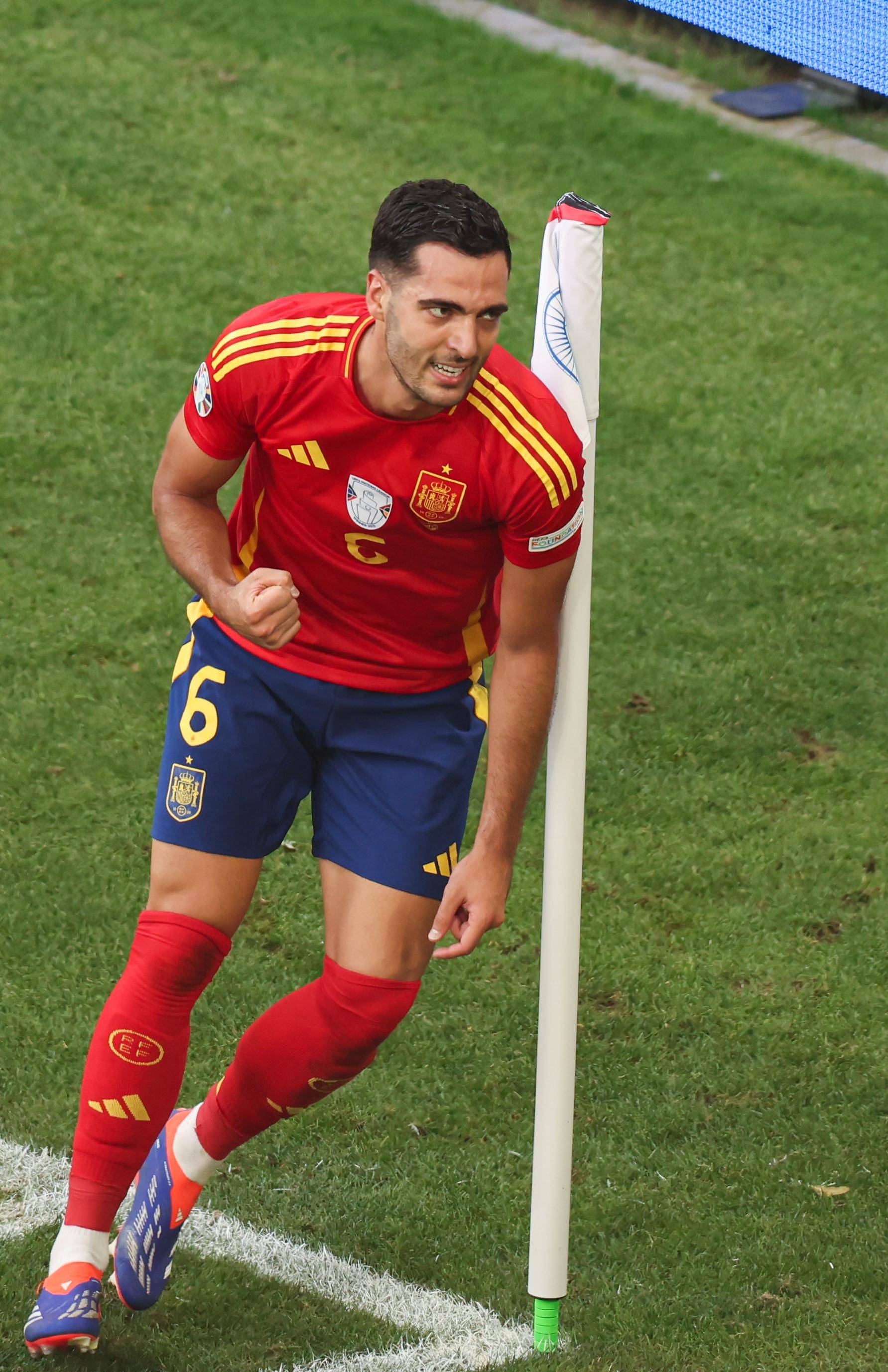 西班牙队在比赛中以-战胜挪威队 西班牙队在比赛中以-战胜挪威队