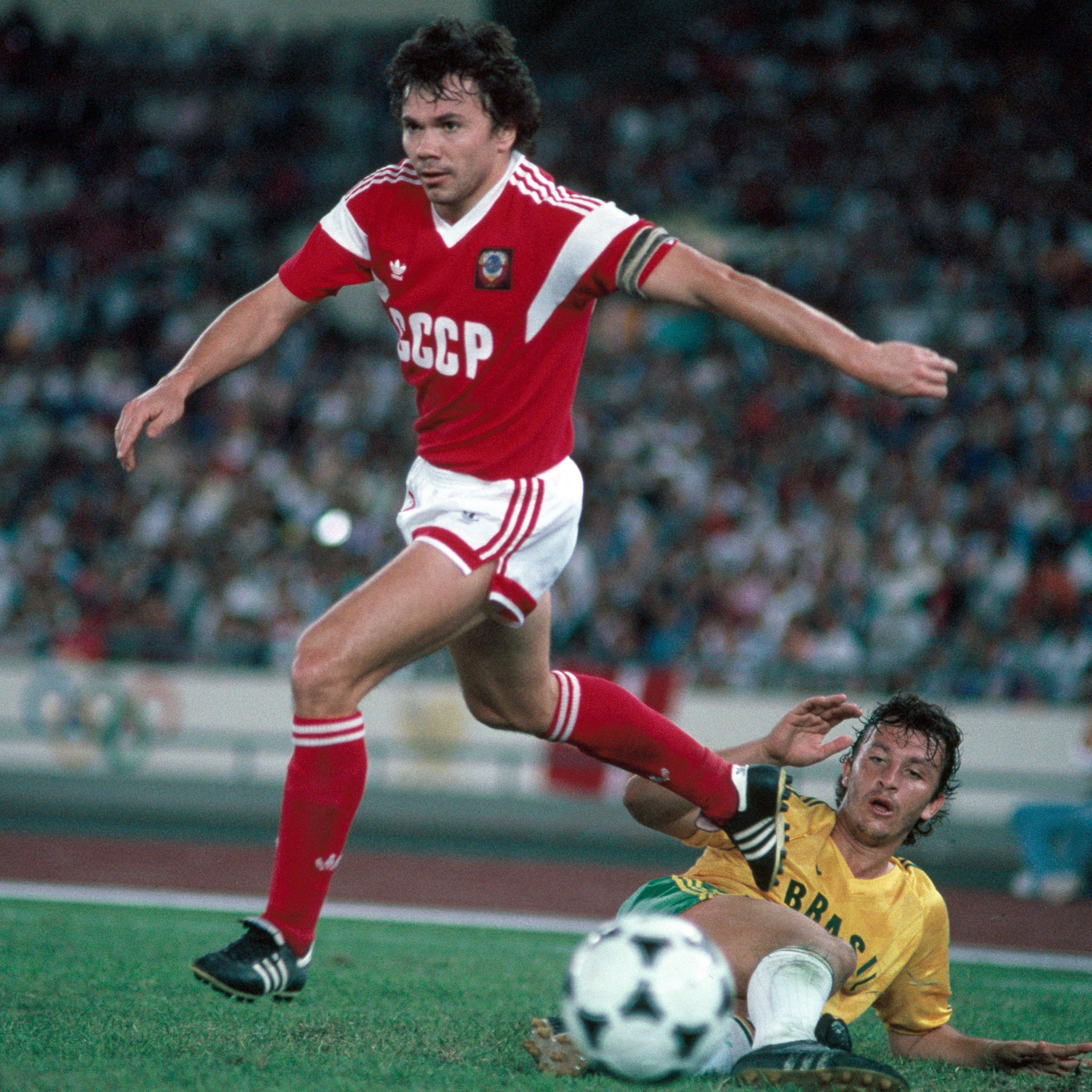 足球赛事深入人心，球员青春无敌的简单介绍