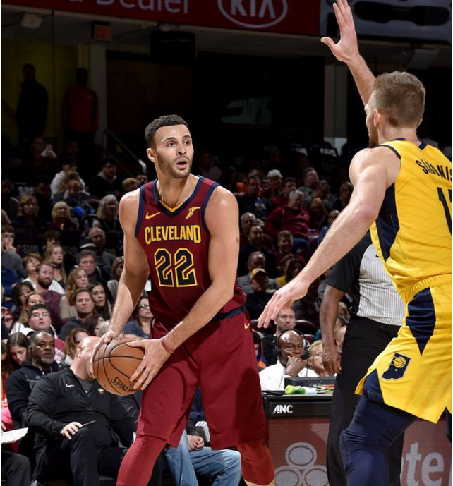 aoa体育官网-包含小牛主帅遭解雇，球队危机重重的词条