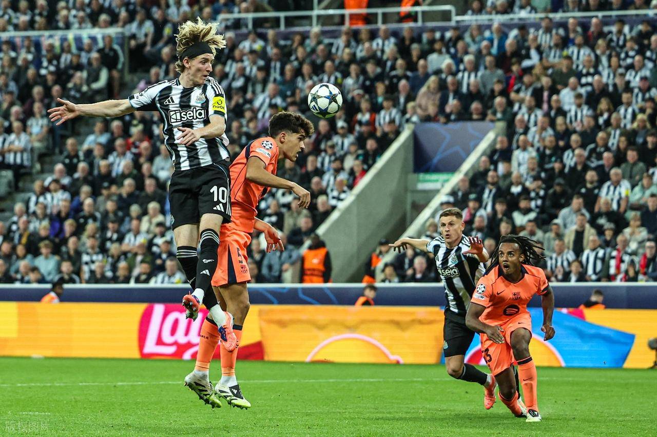 曼城轻松晋级四强,实力碾压的简单介绍 曼城轻松晋级四强,实力碾压的简单介绍