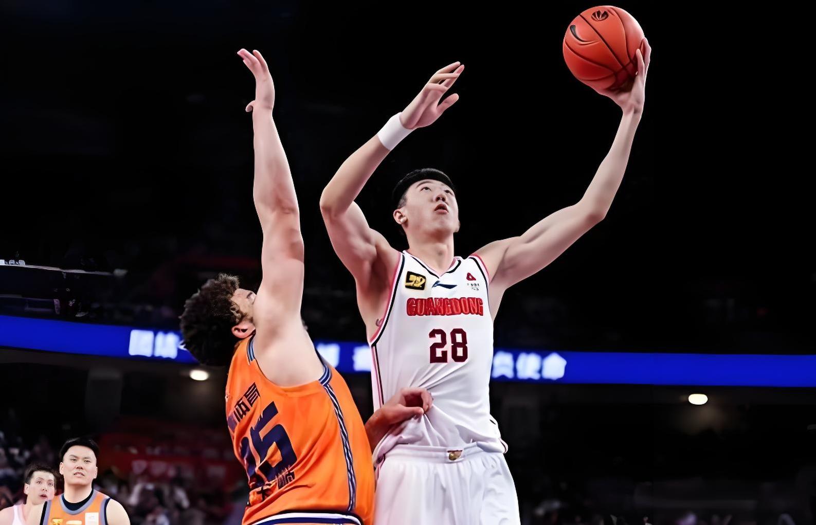 广东队员恢复状态,取得连胜势头 广东队员恢复状态,取得连胜势头