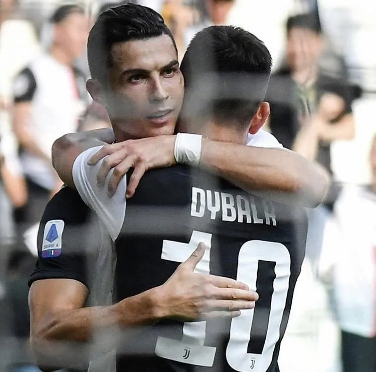 aoa体育官网-汉堡锋线进攻火力全开，带领球队战胜对手的简单介绍