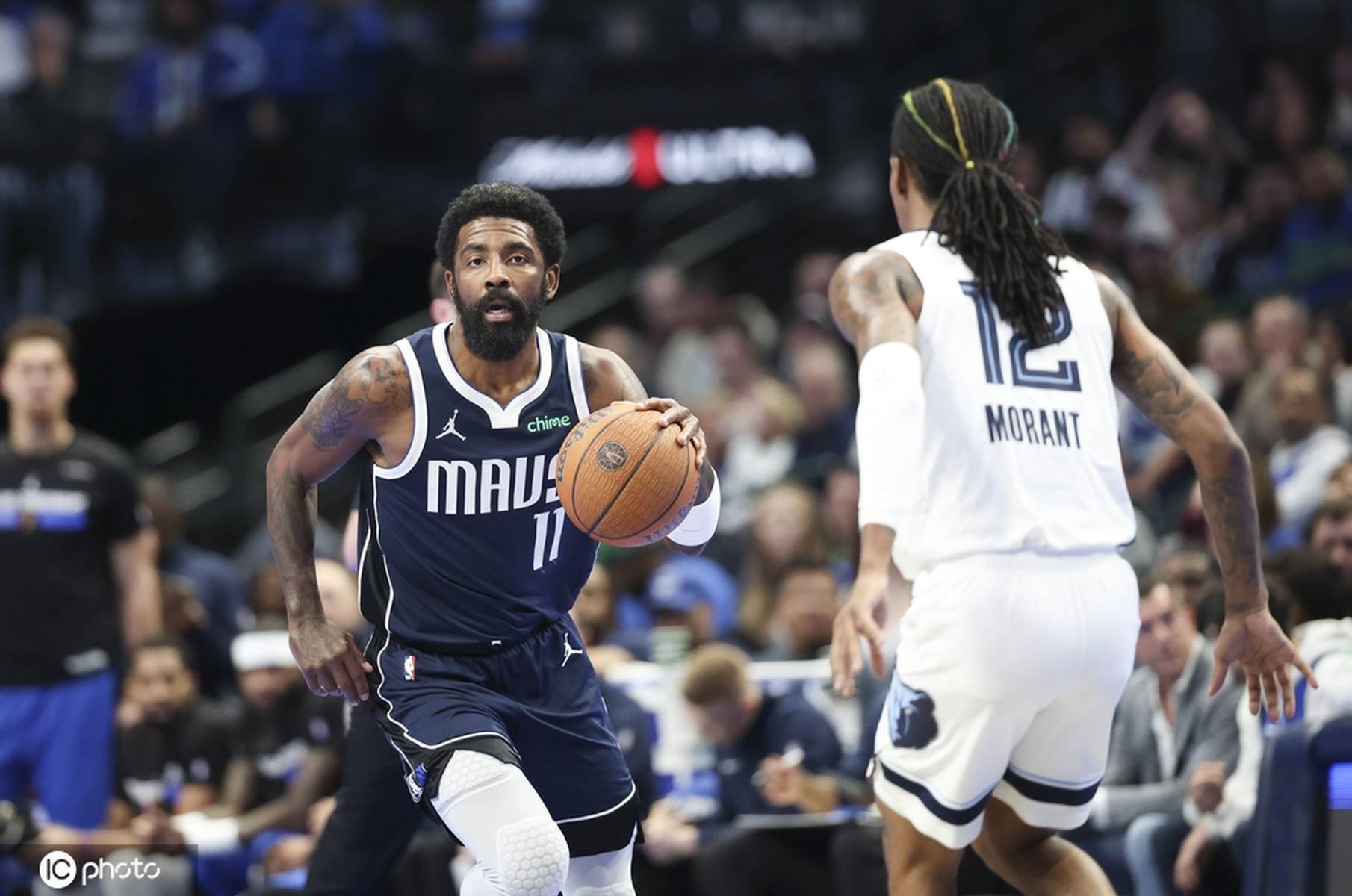 aoa体育馆-独行侠险胜灰熊，喜迎胜利的简单介绍