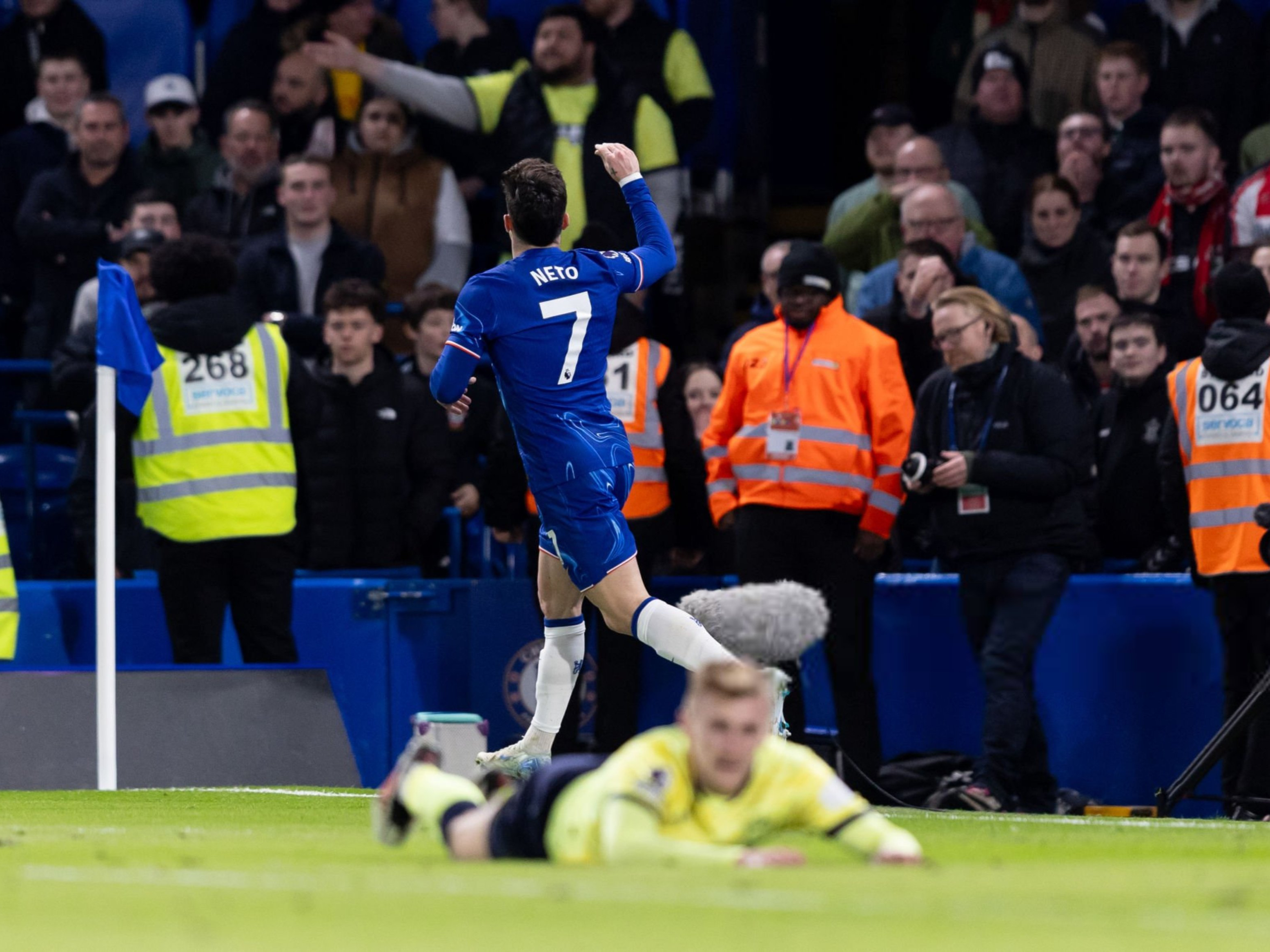 aoa体育-普雷斯顿主场取胜，提升士气的简单介绍